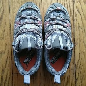 Merrell continuum vibram gore-tex women size 5